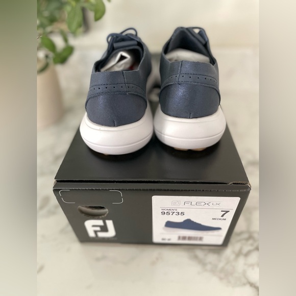 FJ FootJoy Flex LX Spikeless Golf Shoes Womens Size 7 Blue - Picture 10 of 10